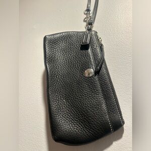 Authentic Coach Wristlet Navy GREAT CONDITION